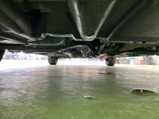 アクア Sスタイルブラック 新品タイヤ/保証書/社外 SDナビ/衝突安全装置/車線逸脱防止支援システム/パーキングアシスト バックガイド/ETC/EBD付ABS/横滑り防止装置/アイドリングストップ/フルセグTV ワンオーナー(38枚目)