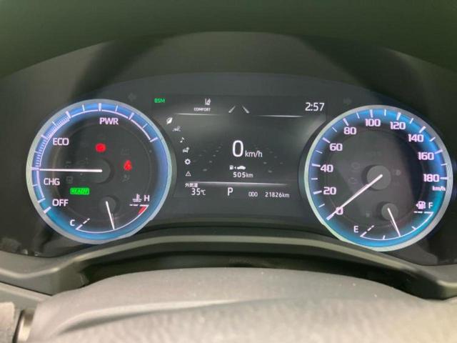 クラウンハイブリッド ＲＳアドバンス　新品タイヤ／サンルーフ／純正エアロ／純正　１１．６インチ　ＳＤナビ／衝突安全装置／シートヒーター／車線逸脱防止支援システム／シート　フルレザー／ヘッドランプ　ＬＥＤ／Ｂｌｕｅｔｏｏｔｈ接続／ＥＴＣ（14枚目）