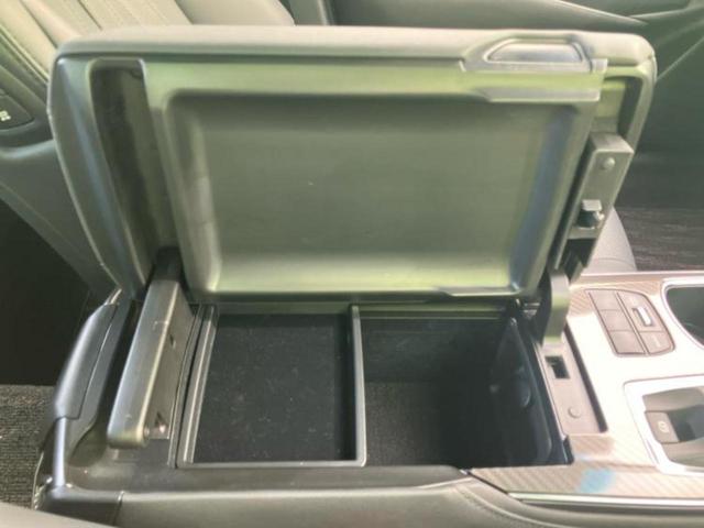 クラウンハイブリッド ＲＳアドバンス　新品タイヤ／サンルーフ／純正エアロ／純正　１１．６インチ　ＳＤナビ／衝突安全装置／シートヒーター／車線逸脱防止支援システム／シート　フルレザー／ヘッドランプ　ＬＥＤ／Ｂｌｕｅｔｏｏｔｈ接続／ＥＴＣ（35枚目）