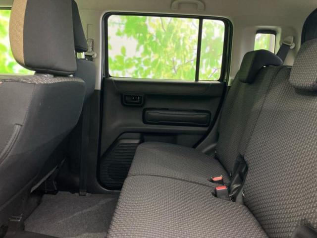 ＷＥＣＡＲＳでは各商談席に大型モニターをご用意しております！見やすい大画面でゆったりと全国の在庫をご覧いただけます！是非ご来店お待ちしております！