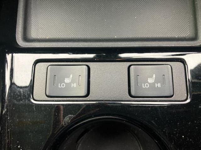 プリウス Sツーリングセレクションブラックエディション 保証書/ディスプレイオーディオ+ナビ8インチ/衝突安全装置/シートヒーター/パノラミックビューモニター/車線逸脱防止支援システム/シート 合皮/ヘッドランプ LED/Bluetooth接続 禁煙車(25枚目)