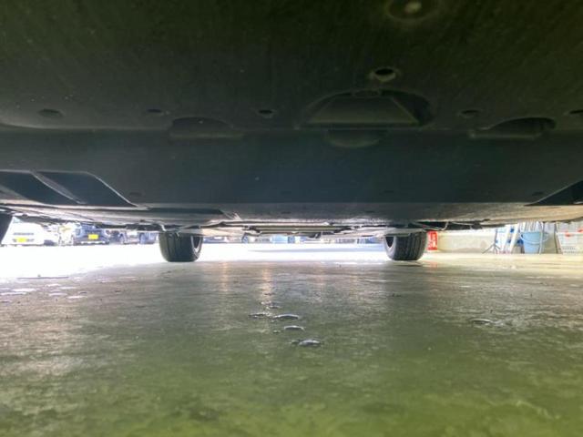 プリウス Sツーリングセレクションブラックエディション 保証書/ディスプレイオーディオ+ナビ8インチ/衝突安全装置/シートヒーター/パノラミックビューモニター/車線逸脱防止支援システム/シート 合皮/ヘッドランプ LED/Bluetooth接続 禁煙車(36枚目)