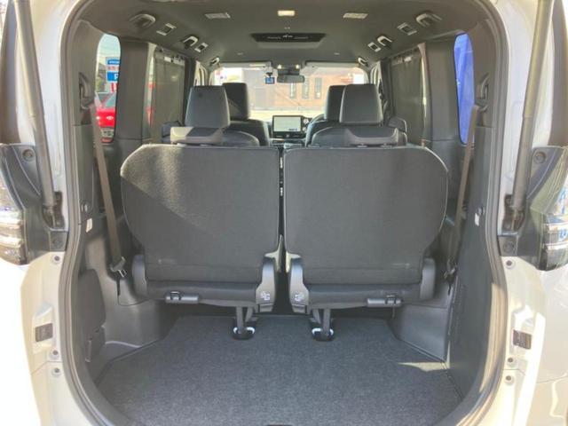 ヴォクシー S-Z 保証書/衝突安全装置/両側電動スライドドア/シートヒーター/車線逸脱防止支援システム/シート ハーフレザー/電動バックドア/ドライブレコーダー 社外/ヘッドランプ LED/Bluetooth接続 TV(7枚目)