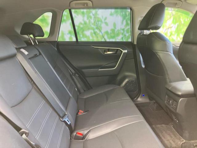 RAV4 4WDハイブリッドG 純正エアロ/保証書/ディスプレイオーディオ+ナビ/デジタルインナーミラー/トヨタセーフティセンス/シートエアコン/パノラミックビューモニター/車線逸脱防止支援システム/シート 合皮 全周囲カメラ(5枚目)