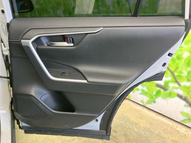 RAV4 4WDハイブリッドG 純正エアロ/保証書/ディスプレイオーディオ+ナビ/デジタルインナーミラー/トヨタセーフティセンス/シートエアコン/パノラミックビューモニター/車線逸脱防止支援システム/シート 合皮 全周囲カメラ(21枚目)
