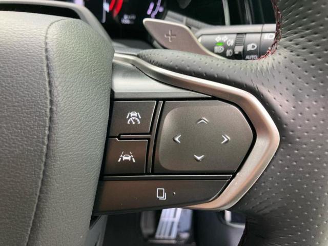 ＲＸ ４ＷＤ　ＲＸ３５０Ｆスポーツ　パノラマルーフ／保証書／ディスプレイオーディオ＋ナビ１４インチ／デジタルインナーミラー／衝突安全装置／シートヒーター／全方位モニター／車線逸脱防止支援システム／シート　フルレザー　革シート　サンルーフ（26枚目）