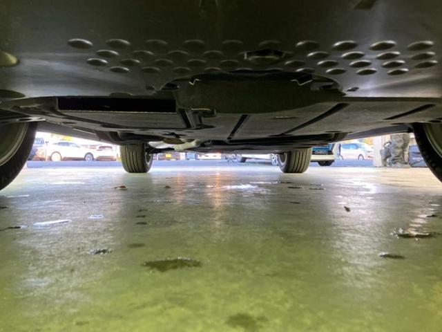 ＲＸ ４ＷＤ　ＲＸ３５０Ｆスポーツ　パノラマルーフ／保証書／ディスプレイオーディオ＋ナビ１４インチ／デジタルインナーミラー／衝突安全装置／シートヒーター／全方位モニター／車線逸脱防止支援システム／シート　フルレザー　革シート　サンルーフ（40枚目）