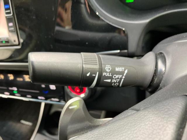 グレイス ハイブリッドＥＸ・ホンダセンシング　保証書／純正　ＳＤナビ／シートヒーター／シート　ハーフレザー／ヘッドランプ　ＬＥＤ／ＥＴＣ／ＥＢＤ付ＡＢＳ／横滑り防止装置／アイドリングストップ／地上波デジタルチューナー／エアバッグ　運転席（17枚目）