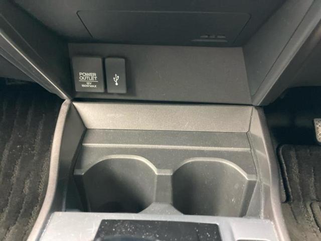 グレイス ハイブリッドＥＸ・ホンダセンシング　保証書／純正　ＳＤナビ／シートヒーター／シート　ハーフレザー／ヘッドランプ　ＬＥＤ／ＥＴＣ／ＥＢＤ付ＡＢＳ／横滑り防止装置／アイドリングストップ／地上波デジタルチューナー／エアバッグ　運転席（32枚目）