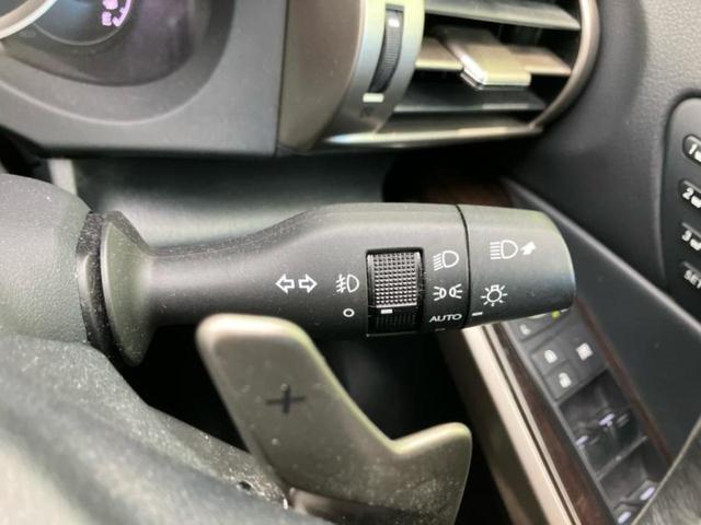 IS IS300hバージョンL 新品タイヤ/保証書/純正 SDナビ/シートヒーター/シート フルレザー/ヘッドランプ HID/Bluetooth接続/ETC/EBD付ABS/横滑り防止装置/クルーズコントロール/バックモニター(16枚目)