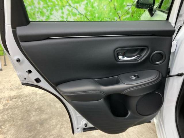 ＺＲ－Ｖ ｅＨＥＶ　Ｚ　ＢＯＳＥ／保証書／ディスプレイオーディオ＋ナビ９インチ／ホンダセンシング／シートヒーター　前席／マルチビューカメラシステム／車線逸脱防止支援システム／シート　フルレザー／電動バックドア　革シート（22枚目）