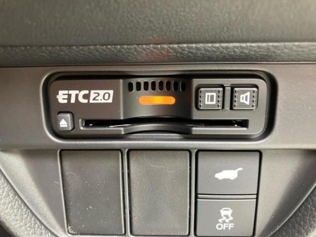 ＺＲ－Ｖ ｅＨＥＶ　Ｚ　ＢＯＳＥ／保証書／ディスプレイオーディオ＋ナビ９インチ／ホンダセンシング／シートヒーター　前席／マルチビューカメラシステム／車線逸脱防止支援システム／シート　フルレザー／電動バックドア　革シート（23枚目）