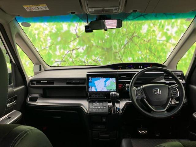 ステップワゴンスパーダ スパーダクールスピリット・ホンダセンシング　保証書／純正　１０インチ　ＳＤナビ／フリップダウンモニター　純正　１１．６インチ／衝突安全装置／両側電動スライドドア／シートヒーター／車線逸脱防止支援システム／シート　ハーフレザー　バックカメラ（4枚目）