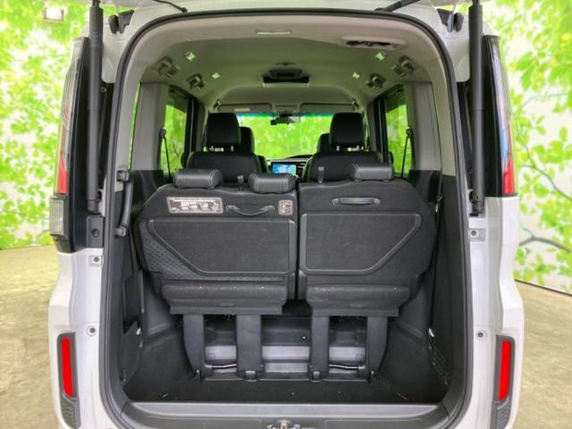 ステップワゴンスパーダ スパーダクールスピリット・ホンダセンシング　保証書／純正　１０インチ　ＳＤナビ／フリップダウンモニター　純正　１１．６インチ／衝突安全装置／両側電動スライドドア／シートヒーター／車線逸脱防止支援システム／シート　ハーフレザー　バックカメラ（20枚目）