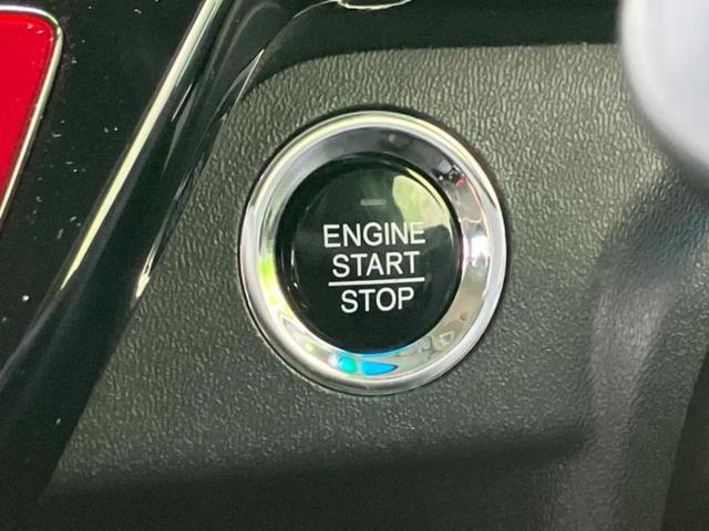 ステップワゴンスパーダ スパーダクールスピリット・ホンダセンシング　保証書／純正　１０インチ　ＳＤナビ／フリップダウンモニター　純正　１１．６インチ／衝突安全装置／両側電動スライドドア／シートヒーター／車線逸脱防止支援システム／シート　ハーフレザー　バックカメラ（29枚目）