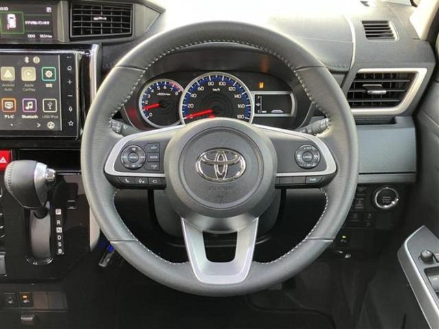 ルーミー カスタムＧ　エアロ／保証書／ディスプレイオーディオ９インチ／両側電動スライドドア／ヘッドランプ　ＬＥＤ／ＥＴＣ／ＥＢＤ付ＡＢＳ／横滑り防止装置／アイドリングストップ／フルセグＴＶ／エアバッグ　運転席　フルエアロ（12枚目）