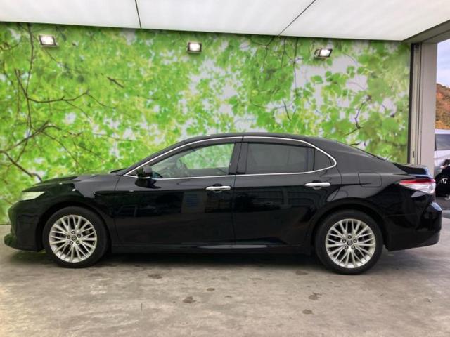 カムリ Ｘ　新品タイヤ／保証書／純正　９インチ　ＳＤナビ／衝突安全装置／車線逸脱防止支援システム／ヘッドランプ　ＬＥＤ／Ｂｌｕｅｔｏｏｔｈ接続／ＨＤＭＩ接続／ＥＴＣ／ＥＢＤ付ＡＢＳ／横滑り防止装置　バックカメラ（2枚目）