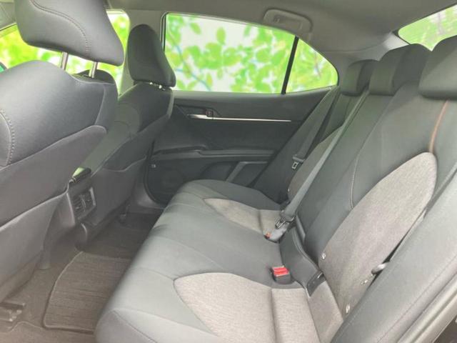 カムリ Ｘ　新品タイヤ／保証書／純正　９インチ　ＳＤナビ／衝突安全装置／車線逸脱防止支援システム／ヘッドランプ　ＬＥＤ／Ｂｌｕｅｔｏｏｔｈ接続／ＨＤＭＩ接続／ＥＴＣ／ＥＢＤ付ＡＢＳ／横滑り防止装置　バックカメラ（7枚目）