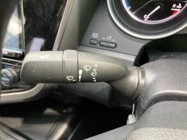 カムリ Ｘ　新品タイヤ／保証書／純正　９インチ　ＳＤナビ／衝突安全装置／車線逸脱防止支援システム／ヘッドランプ　ＬＥＤ／Ｂｌｕｅｔｏｏｔｈ接続／ＨＤＭＩ接続／ＥＴＣ／ＥＢＤ付ＡＢＳ／横滑り防止装置　バックカメラ（17枚目）