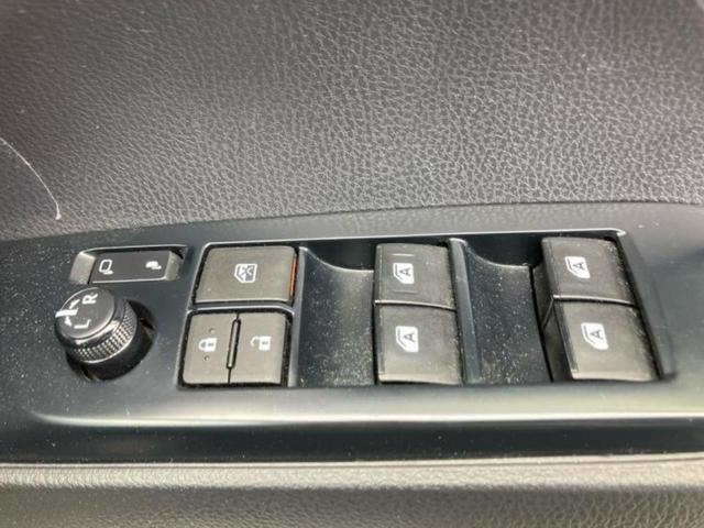 カムリ Ｘ　新品タイヤ／保証書／純正　９インチ　ＳＤナビ／衝突安全装置／車線逸脱防止支援システム／ヘッドランプ　ＬＥＤ／Ｂｌｕｅｔｏｏｔｈ接続／ＨＤＭＩ接続／ＥＴＣ／ＥＢＤ付ＡＢＳ／横滑り防止装置　バックカメラ（29枚目）