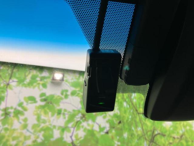 カムリ Ｘ　新品タイヤ／保証書／純正　９インチ　ＳＤナビ／衝突安全装置／車線逸脱防止支援システム／ヘッドランプ　ＬＥＤ／Ｂｌｕｅｔｏｏｔｈ接続／ＨＤＭＩ接続／ＥＴＣ／ＥＢＤ付ＡＢＳ／横滑り防止装置　バックカメラ（34枚目）