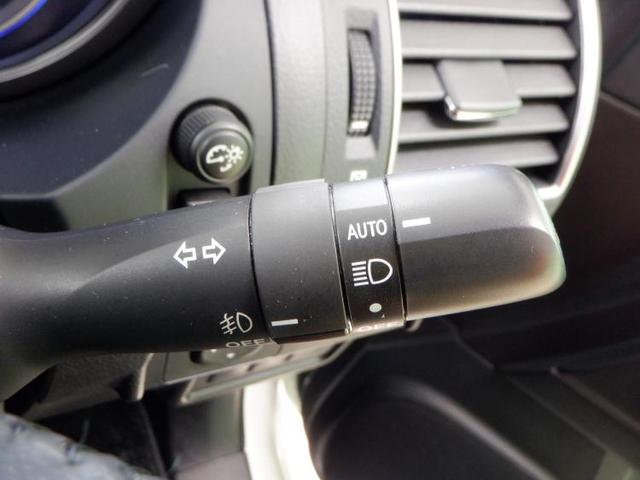 TX Lパッケージ 純正 メモリーナビ/シート フルレザー/ヘッドランプ LED/ETC/EBD付ABS/横滑り防止装置/TV/エアバッグ 運転席/エアバッグ 助手席/エアバッグ サイド/アルミホイール 革シート 4WD(12枚目)