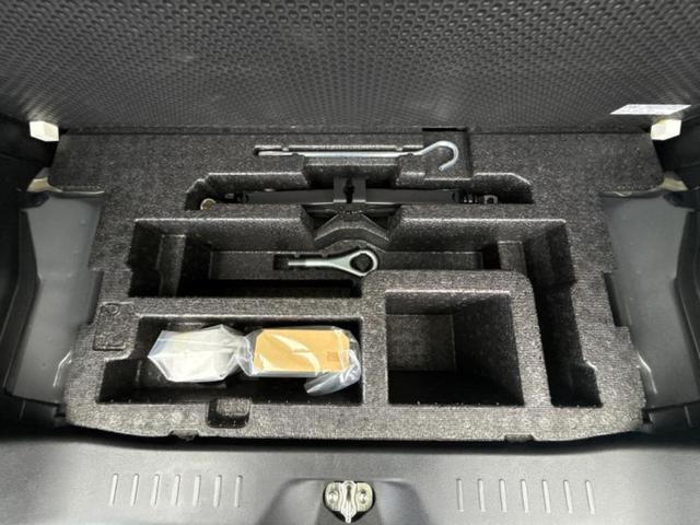 タント カスタムＸトップエディションリミテッドＳＡ３　新品タイヤ／保証書／純正　８インチ　ＳＤナビ／衝突安全装置／両側電動スライドドア／シートヒーター／パノラマモニター／車線逸脱防止支援システム／シート　ハーフレザー　衝突被害軽減システム　全周囲カメラ（25枚目）