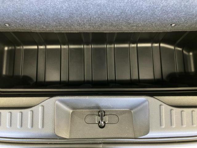 エルグランド ハイウェイスタープレミアムアーバンクロム 純正 10インチ SDナビ/フリップダウンモニター/インテリジェントルームミラー/エマージェンシーブレーキ/両側電動スライドドア/シートヒーター/アラウンドビューモニター/シート フルレザー 革シート(27枚目)