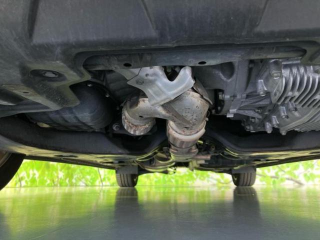 エルグランド ハイウェイスタープレミアムアーバンクロム 純正 10インチ SDナビ/フリップダウンモニター/インテリジェントルームミラー/エマージェンシーブレーキ/両側電動スライドドア/シートヒーター/アラウンドビューモニター/シート フルレザー 革シート(60枚目)