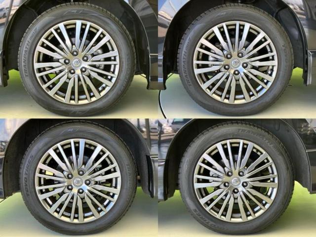 エルグランド ハイウェイスタープレミアムアーバンクロム 純正 10インチ SDナビ/フリップダウンモニター/インテリジェントルームミラー/エマージェンシーブレーキ/両側電動スライドドア/シートヒーター/アラウンドビューモニター/シート フルレザー 革シート(65枚目)