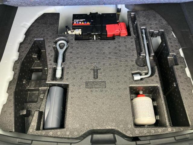 キックス Ｘ　純正　ＳＤナビ／インテリジェントルームミラー／衝突安全装置／アラウンドビューモニター／車線逸脱防止支援システム／シート　ハーフレザー／プロパイロット／ドライブレコーダー　純正／ヘッドランプ　ＬＥＤ（24枚目）