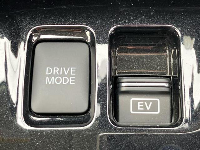 キックス Ｘ　純正　ＳＤナビ／インテリジェントルームミラー／衝突安全装置／アラウンドビューモニター／車線逸脱防止支援システム／シート　ハーフレザー／プロパイロット／ドライブレコーダー　純正／ヘッドランプ　ＬＥＤ（40枚目）