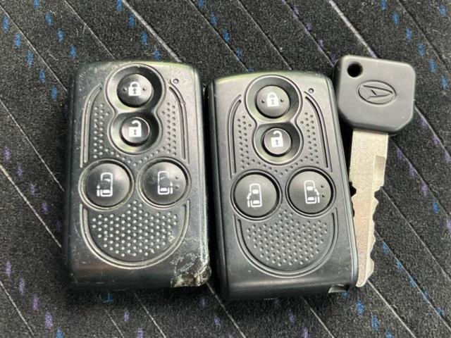 タント カスタムＲＳ　ＳＡ　新品タイヤ／純正　ＳＤナビ／衝突安全装置／両側電動スライドドア／ヘッドランプ　ＬＥＤ／Ｂｌｕｅｔｏｏｔｈ接続／ＥＴＣ／ＥＢＤ付ＡＢＳ／横滑り防止装置／アイドリングストップ／バックモニター　バックカメラ（36枚目）