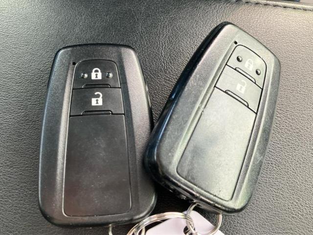 プリウス Sツーリングセレクション 新品タイヤ/保証書/純正 SDナビ/衝突安全装置/シートヒーター 前席/車線逸脱防止支援システム/シート 合皮/ドライブレコーダー 純正/ヘッドランプ LED/Bluetooth接続/ETC ドラレコ(35枚目)