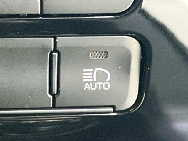 プリウス Sツーリングセレクション 新品タイヤ/保証書/純正 SDナビ/衝突安全装置/シートヒーター 前席/車線逸脱防止支援システム/シート 合皮/ドライブレコーダー 純正/ヘッドランプ LED/Bluetooth接続/ETC ドラレコ(50枚目)