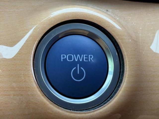 ヤリス ハイブリッドZ 純正エアロ/保証書/ディスプレイオーディオ8インチ/衝突安全装置/シートヒーター 前席/パノラミックビューモニター/車線逸脱防止支援システム/ヘッドランプ LED/ETC 衝突被害軽減システム(13枚目)