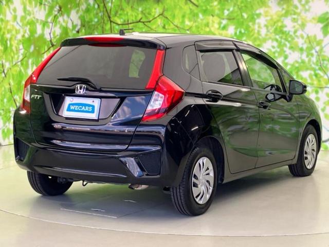 フィット 13G・Fパッケージファインエディション 純正 SDナビ/Bluetooth接続/ETC/EBD付ABS/横滑り防止装置/アイドリングストップ/バックモニター/フルセグTV/DVD/エンジンスタートボタン/キーレスエントリー/オートエアコン(3枚目)