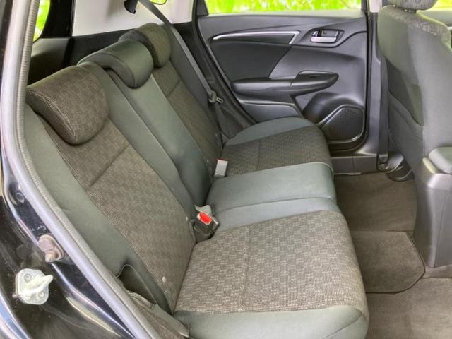 フィット 13G・Fパッケージファインエディション 純正 SDナビ/Bluetooth接続/ETC/EBD付ABS/横滑り防止装置/アイドリングストップ/バックモニター/フルセグTV/DVD/エンジンスタートボタン/キーレスエントリー/オートエアコン(5枚目)