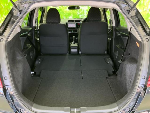 フィット 13G・Fパッケージファインエディション 純正 SDナビ/Bluetooth接続/ETC/EBD付ABS/横滑り防止装置/アイドリングストップ/バックモニター/フルセグTV/DVD/エンジンスタートボタン/キーレスエントリー/オートエアコン(19枚目)