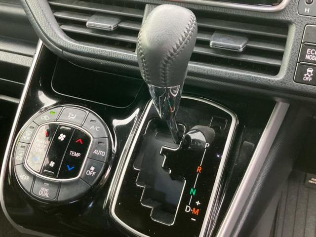 ヴォクシー ZSキラメキ3 純正 9インチ メモリーナビ/フリップダウンモニター 純正 12.1インチ/衝突安全装置/両側電動スライドドア/車線逸脱防止支援システム/シート ハーフレザー/ヘッドランプ LED バックカメラ(18枚目)