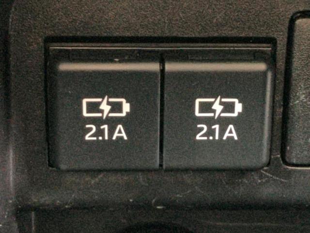 ヴォクシー ZSキラメキ3 純正 9インチ メモリーナビ/フリップダウンモニター 純正 12.1インチ/衝突安全装置/両側電動スライドドア/車線逸脱防止支援システム/シート ハーフレザー/ヘッドランプ LED バックカメラ(43枚目)