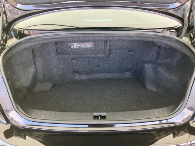 スカイライン ３５０ＧＴハイブリッドタイプＰ　新品タイヤ／純正　ナビ／衝突安全装置／シートヒーター　前席／アラウンドビューモニター／車線逸脱防止支援システム／シート　フルレザー／ドライブレコーダー　社外／ヘッドランプ　ＬＥＤ／ＵＳＢジャック（8枚目）