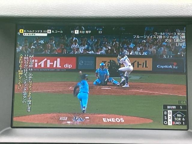 スカイライン ３５０ＧＴハイブリッドタイプＰ　新品タイヤ／純正　ナビ／衝突安全装置／シートヒーター　前席／アラウンドビューモニター／車線逸脱防止支援システム／シート　フルレザー／ドライブレコーダー　社外／ヘッドランプ　ＬＥＤ／ＵＳＢジャック（11枚目）