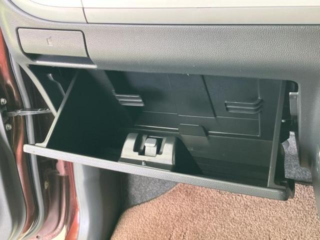 アルトラパン リミテッド 社外 SDナビ/シートヒーター 運転席/Bluetooth接続/ETC/EBD付ABS/フルセグTV/DVD/エアバッグ 運転席/エアバッグ 助手席/パワーウインドウ/エンジンスタートボタン(29枚目)