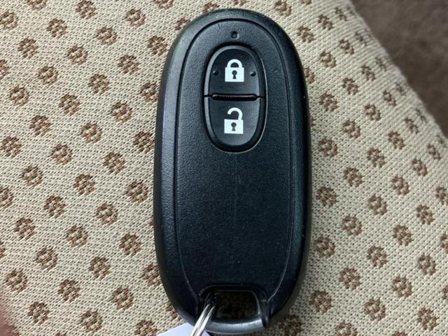 アルトラパン リミテッド 社外 SDナビ/シートヒーター 運転席/Bluetooth接続/ETC/EBD付ABS/フルセグTV/DVD/エアバッグ 運転席/エアバッグ 助手席/パワーウインドウ/エンジンスタートボタン(32枚目)