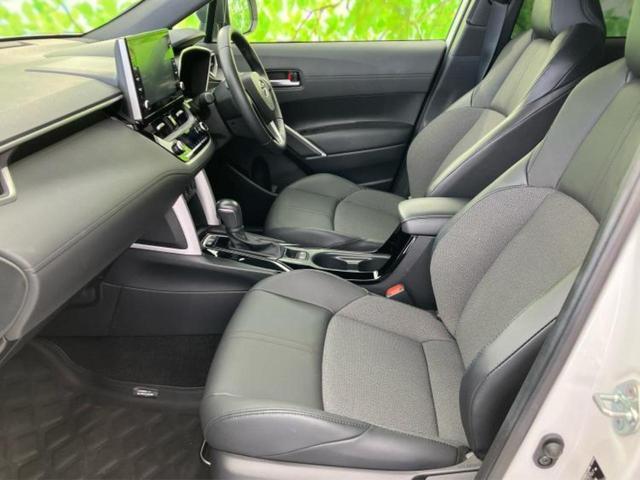 カローラクロス ハイブリッドZ ディスプレイオーディオ10.5インチ/トヨタセーフティセンス/シートヒーター 前席/パノラミックビューモニター/車線逸脱防止支援システム/シート ハーフレザー/電動バックドア 衝突被害軽減システム(6枚目)