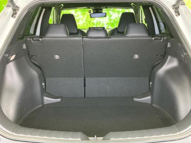 カローラクロス ハイブリッドZ ディスプレイオーディオ10.5インチ/トヨタセーフティセンス/シートヒーター 前席/パノラミックビューモニター/車線逸脱防止支援システム/シート ハーフレザー/電動バックドア 衝突被害軽減システム(8枚目)