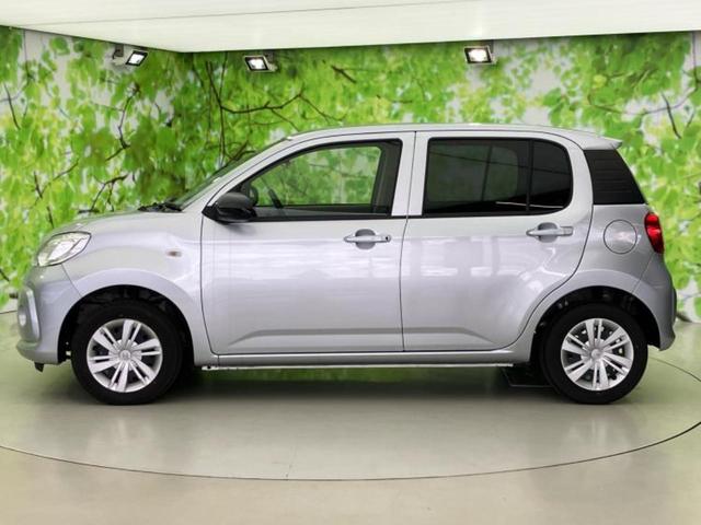 パッソ X 保証書/トヨタセーフティセンス/車線逸脱防止支援システム/EBD付ABS/横滑り防止装置/アイドリングストップ/パワーウインドウ/エンジンスタートボタン/スマートキー/オートライト/マニュアルエアコン(2枚目)