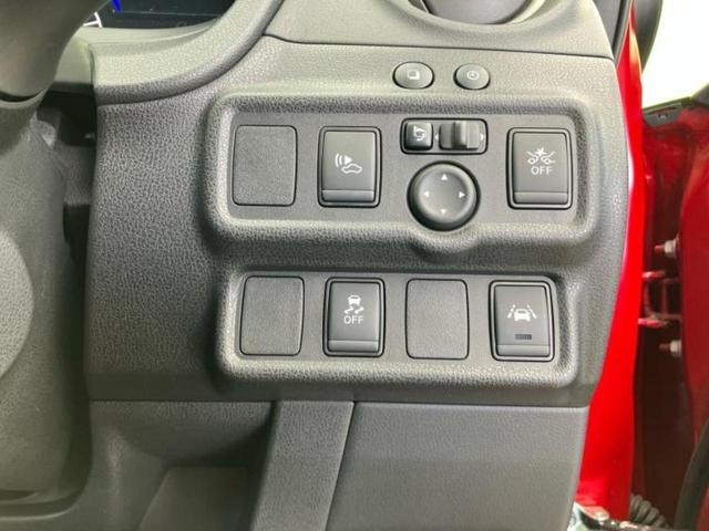 ノート ｅパワーＸ　純正　ＳＤナビ／インテリジェントルームミラー／エマージェンシーブレーキ／アラウンドビューモニター／車線逸脱防止支援システム／ドライブレコーダー　前後／ヘッドランプ　ＬＥＤ／Ｂｌｕｅｔｏｏｔｈ接続（27枚目）