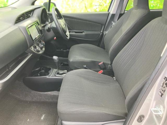 ヴィッツ F 新品タイヤ/純正 SDナビ/ドライブレコーダー 純正/ヘッドランプ LED/Bluetooth接続/ETC/ABS/横滑り防止装置/アイドリングストップ/バックモニター/ワンセグTV バックカメラ(6枚目)